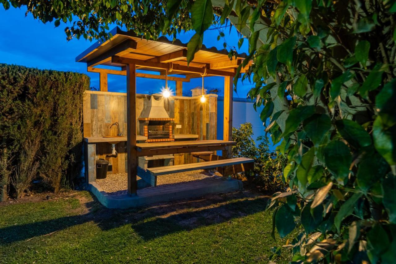 Jibazahora Tauro Hébergement de vacances
